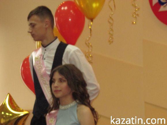 Випускний вечір-2018 у школі №2, фото №9 на сайті 20minut.ua