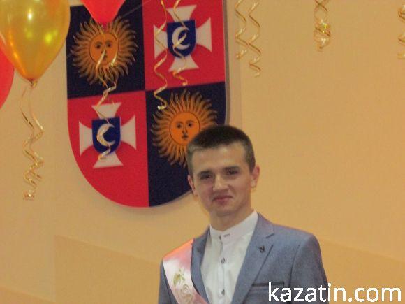 Випускний вечір-2018 у школі №2, фото №8 на сайті 20minut.ua