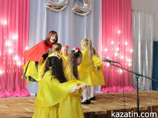 Новини Козятина - фото з Іменини школи-інтернат-гімназії пройшли на 12 балів Іменини школи-інтернат-гімназії пройшли на 12 балів, фото №47 на сайті 20minut.ua