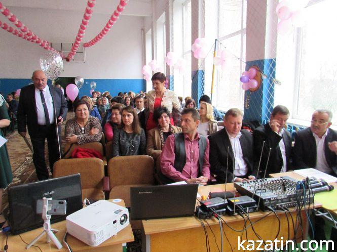 Новини Козятина - фото з Іменини школи-інтернат-гімназії пройшли на 12 балів Іменини школи-інтернат-гімназії пройшли на 12 балів, фото №18 на сайті 20minut.ua