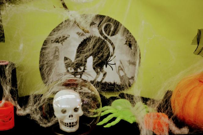 Гарбузи, кажани та монстри: як Хмельницький прикрасили до Хелловіна (ФОТО), фото №13 на сайті vsim.ua