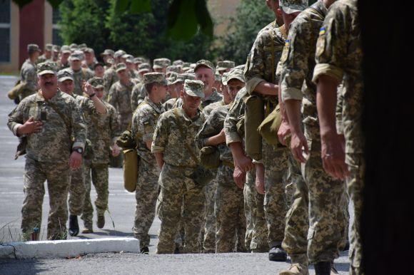 Чим живуть військові на ротації у Тернополі. Ексклюзивний репортаж, фото №2 на сайті 20minut.ua