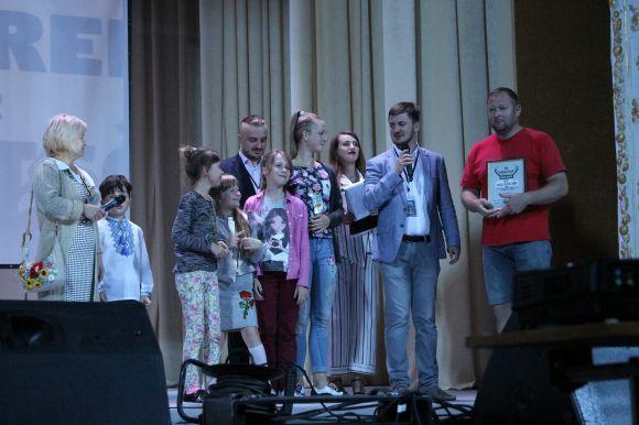 Новини Кам'янця-Подільського - фото з У Кам’янці визначили переможців кінофестивалю «Бруківка» У Кам’янці визначили переможців кінофестивалю «Бруківка», фото №8 на сайті 20minut.ua