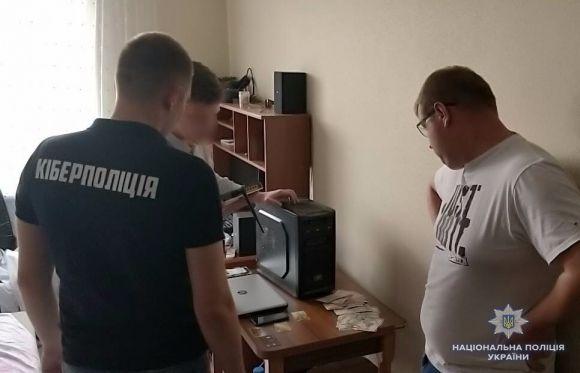 У Хмельницькому затримали організаторів популярного піратського онлайн-кінотеатру, фото №1 на сайті vsim.ua