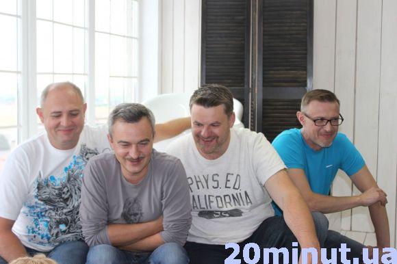 Новини Тернополя - фото з Зустріч друзів: українські зірки знімають кліп у Тернополі Зустріч друзів: українські зірки знімають кліп у Тернополі, фото №5 на сайті 20minut.ua