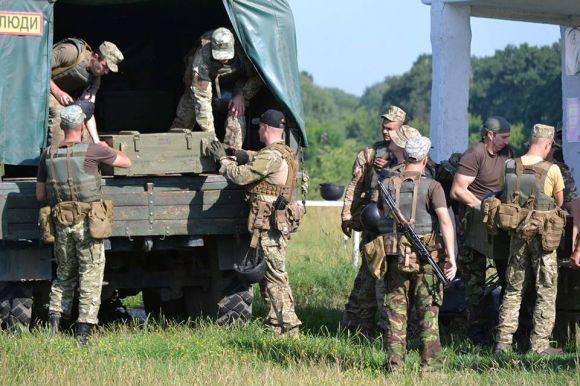 Стріляли, бігали та підривали. До Хмельницького з усієї України з'їхалися військові, фото №6 на сайті vsim.ua