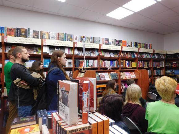 "Книга – це прообраз маленької смерті": про що говорив Любко Дереш у Хмельницькому, фото №1 на сайті vsim.ua