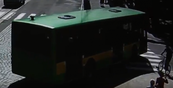 Новини Вінниці - фото з Вінниця 30 червня-1 липня: автобус збив велосипедиста, а «Фіат» в'їхав у «Шевроле» Вінниця 30 червня-1 липня: автобус збив велосипедиста, а «Фіат» в'їхав у «Шевроле», фото №4 на сайті 20minut.ua