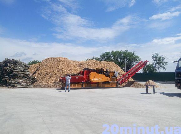 Новини Кам'янця-Подільського - фото з У Кам’янці розпочала роботу перша в Україні теплоелектростанція на біомасі (ФОТО) У Кам’янці розпочала роботу перша в Україні теплоелектростанція на біомасі (ФОТО), фото №7 на сайті 20minut.ua