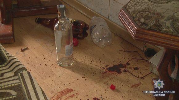 Запросив незнайомця у гості, а той його вбив і спустив тіло ліфтом, фото №4 на сайті 20minut.ua