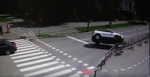 Новини Вінниці - фото з Вінниця 30 червня-1 липня: автобус збив велосипедиста, а «Фіат» в'їхав у «Шевроле» Вінниця 30 червня-1 липня: автобус збив велосипедиста, а «Фіат» в'їхав у «Шевроле», фото №5 на сайті 20minut.ua