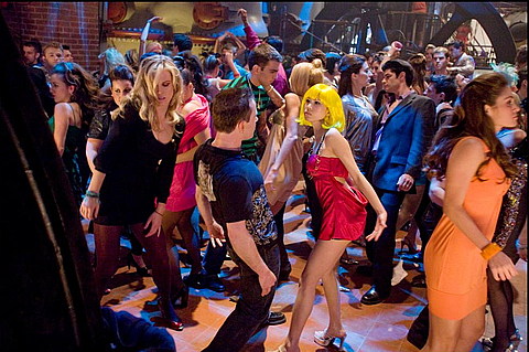 Фильм "Клоны": "Как спасти человечество, если единственный реальный человек - ты?", фото №1 на сайті 20minut.ua