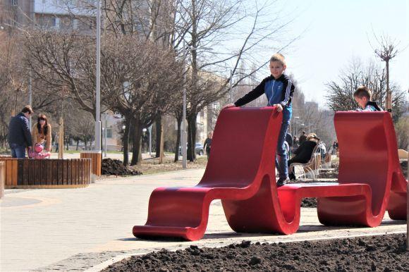 Новини Вінниці - фото з Як департамент капітального будівництва закрив очі на порушення у мільйонних тендерах Як департамент капітального будівництва закрив очі на порушення у мільйонних тендерах, фото №2 на сайті 20minut.ua