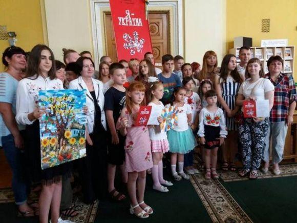 Школярка із Кам’янця стала переможницею Всеукраїнського конкурсу плакатів, фото №1 на сайті 20minut.ua