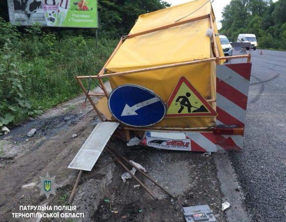 П'яний водій зіткнувся із причепом і намагався 