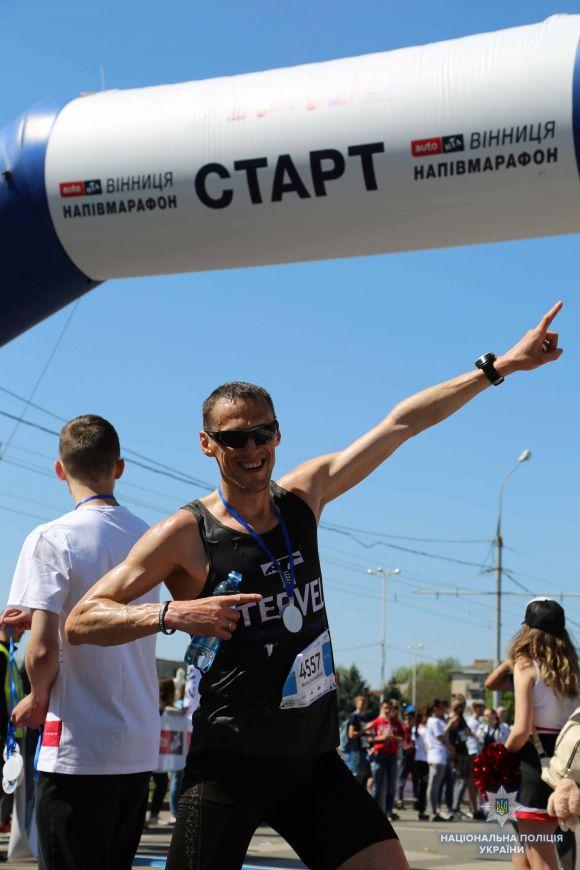 Чи треба така поліцейська робота? «20 хвилин» зібрав докази у фото та відео, фото №3 на сайті 20minut.ua