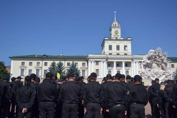 Річницю створення Нацполіції у Хмельницькому відсвяткували з новими автівками, фото №7 на сайті vsim.ua
