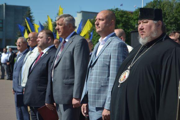 Річницю створення Нацполіції у Хмельницькому відсвяткували з новими автівками, фото №6 на сайті vsim.ua