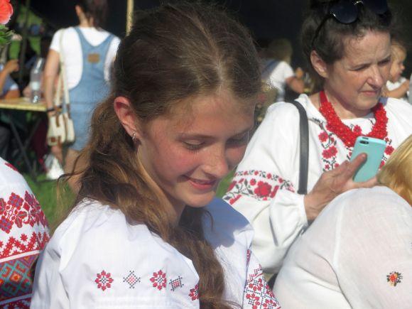 Новини Хмельницького - фото з У черзі за безкоштовним: на пляжі у Хмельницькому роздавали вареники У черзі за безкоштовним: на пляжі у Хмельницькому роздавали вареники, фото №2 на сайті vsim.ua