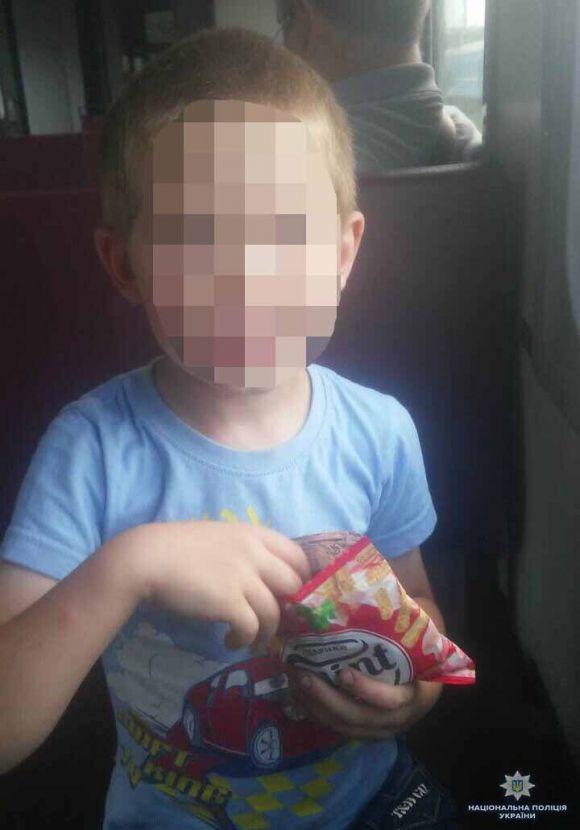 Козятинчанка, яка залишила на вулиці самого 6-річного сина, заплатить 51 гривню штрафу, фото №1 на сайті 20minut.ua