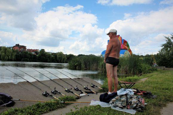 Ловися, рибко, велика й маленька: провели день з вінницькими рибалками, фото №1 на сайті 20minut.ua