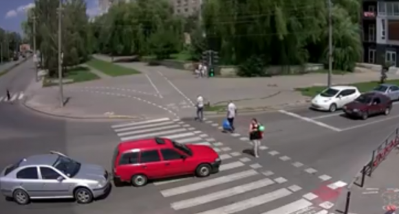 Вінниця 7-9 липня: ДТП на Юності та Соборній, а також крадіжка крісла-мішка, фото №2 на сайті 20minut.ua