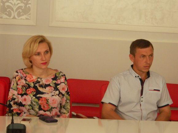 Чотири молоді сім’ї  отримали сертифікати на квартири у Тернополі, фото №4 на сайті 20minut.ua