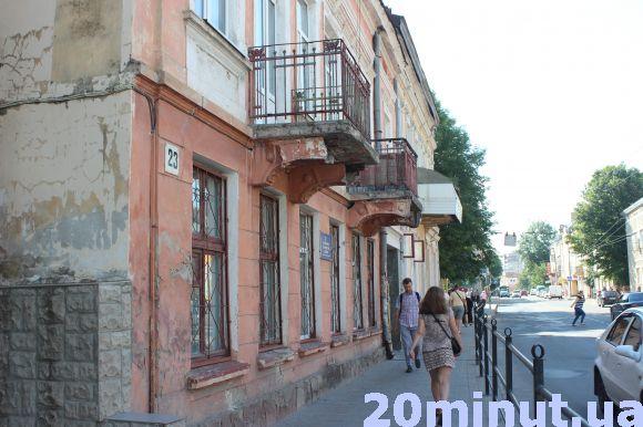 Обережно, аварійні балкони! Топ-10 місць в Тернополі, де не варто ходити ображеним, фото №3 на сайті 20minut.ua