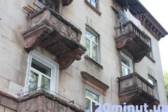 Обережно, аварійні балкони! Топ-10 місць в Тернополі, де не варто ходити ображеним, фото №4 на сайті 20minut.ua