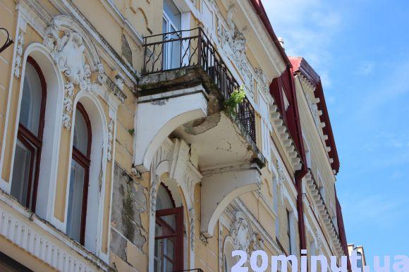 Обережно, аварійні балкони! Топ-10 місць в Тернополі, де не варто ходити ображеним, фото №7 на сайті 20minut.ua