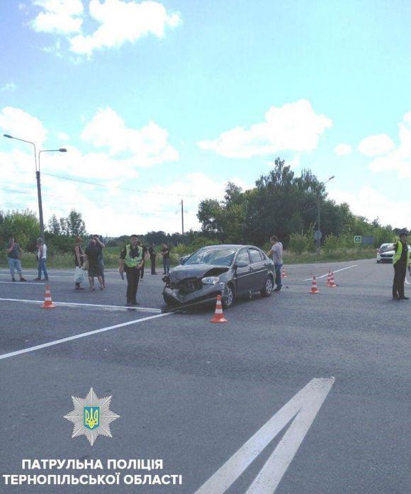 На трасі Тернопіль – Львів зіткнулись розбиті автомобілі. Зіткнулись Hyundai та Volkswagen, фото №2 на сайті 20minut.ua