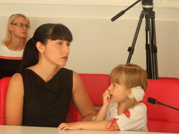 Чотири молоді сім’ї  отримали сертифікати на квартири у Тернополі, фото №3 на сайті 20minut.ua
