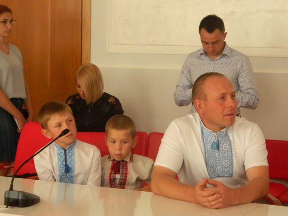 Чотири молоді сім’ї  отримали сертифікати на квартири у Тернополі, фото №2 на сайті 20minut.ua