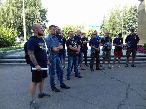 Житомиряни приєдналися до всеукраїнської акції «Свободу полоненим», фото №3 на сайті 20minut.ua