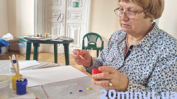 Новини Тернополя - фото з Щоб заспокоїти розум та відволіктися, програміст зайнявся медитативним малюванням Щоб заспокоїти розум та відволіктися, програміст зайнявся медитативним малюванням, фото №7 на сайті 20minut.ua