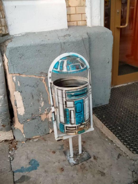 Новини Тернополя - фото з Ідея з пам'ятником Майстру Йоді у Тернополі викликала хвилю фотожаб у мережі Ідея з пам'ятником Майстру Йоді у Тернополі викликала хвилю фотожаб у мережі, фото №4 на сайті 20minut.ua