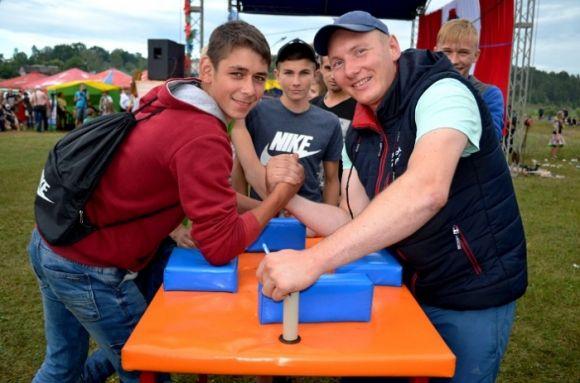 Новини Житомира - фото з На Житомирщині відзначили "Маківку літа" На Житомирщині відзначили "Маківку літа", фото №2 на сайті 20minut.ua