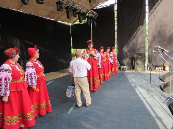 Центральна площа у неділю зібрала мешканців на забаву, фото №6 на сайті 20minut.ua