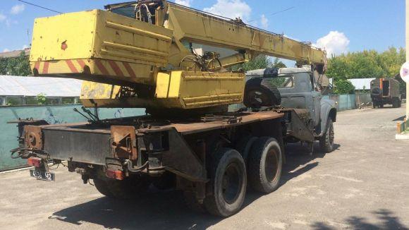 Мотоцикліст влетів у вантажівку рятувальників. Водій двоколісного загинув на місці, фото №1 на сайті 20minut.ua