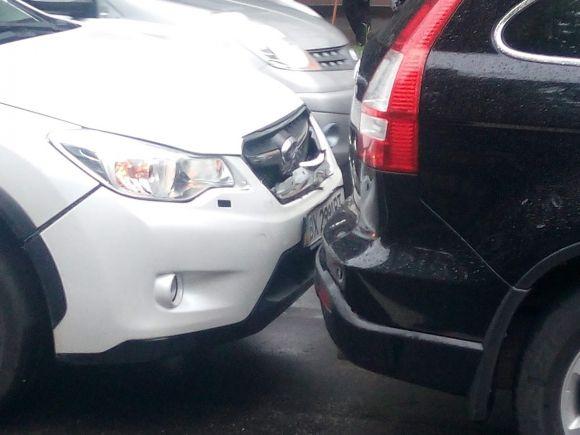 Новини Хмельницького - фото з Біля філармонії зіткнулися "Honda" і "Subaru" Біля філармонії зіткнулися "Honda" і "Subaru", фото №1 на сайті vsim.ua