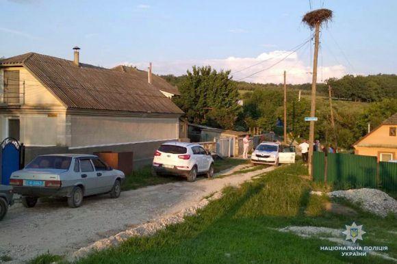Новини Кам'янця-Подільського - фото з На Кам’янеччині чоловік ледь не зарізав колишню дружину На Кам’янеччині чоловік ледь не зарізав колишню дружину, фото №1 на сайті 20minut.ua