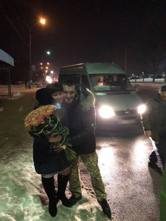 Новини Тернополя - фото з "Бог подарував мені винагороду - мою Олюню", - боєць з Тернополя після двох років полону знайшов своє кохання "Бог подарував мені винагороду - мою Олюню", - боєць з Тернополя після двох років полону знайшов своє кохання, фото №3 на сайті 20minut.ua