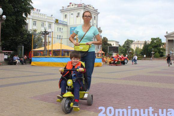 Новини Тернополя - фото з Заморожують чи консервують. Тернополянки поділилися секретами зберігання овочів та фруктів Заморожують чи консервують. Тернополянки поділилися секретами зберігання овочів та фруктів, фото №1 на сайті 20minut.ua