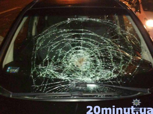 ДТП на Юності: водій Ореl на зебрі збив 17-річного хлопця. Потерпілий у реанімації, фото №4 на сайті 20minut.ua