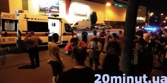 ДТП на Юності: водій Ореl на зебрі збив 17-річного хлопця. Потерпілий у реанімації, фото №1 на сайті 20minut.ua
