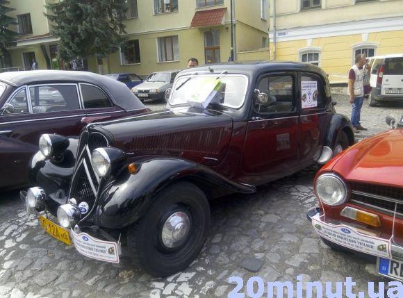 У Кам’янці відбулася виставка ретро-автомобілів (ФОТО), фото №3 на сайті 20minut.ua