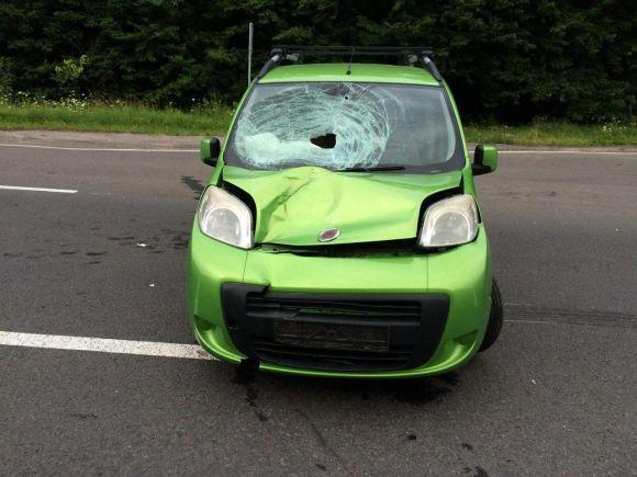 Смертельна ДТП біля Гостевії: водій «Фіату» збив жінку. Особу загиблої встановлюють, фото №1 на сайті 20minut.ua