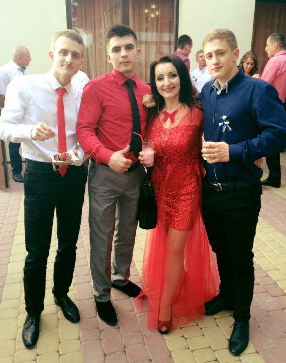 Як відома стилістка і дизайнер Наталія Стефанчук підкорила вершини весільної моди, фото №2 на сайті 20minut.ua