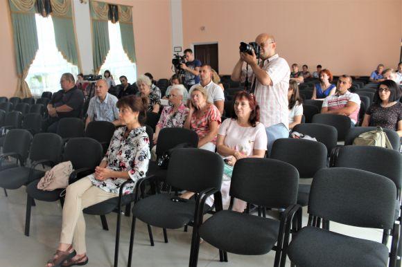 Новини Вінниці - фото з Спочатку — якість, тарифи — потім. Як пройшли слухання про нові ціни на воду Спочатку — якість, тарифи — потім. Як пройшли слухання про нові ціни на воду, фото №3 на сайті 20minut.ua