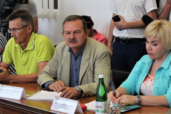 Новини Вінниці - фото з Житлове питання переселенців —  «подарунків» від держави не буде Житлове питання переселенців —  «подарунків» від держави не буде, фото №6 на сайті 20minut.ua
